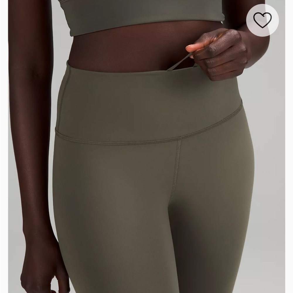 Womens lululemon winder train high rise. Size 14. Great condition. - Picture 2 of 8